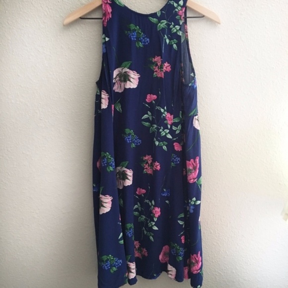 Old Navy Dresses & Skirts - 5 for $20! Old Navy Blue Floral Print Dress